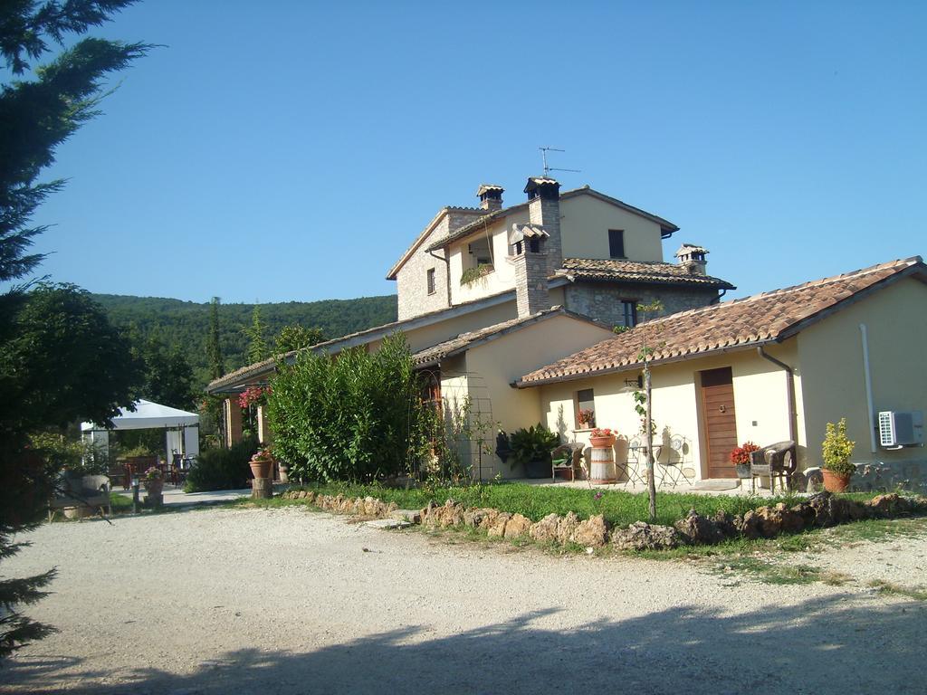 הוילה Giano dellʼUmbria Fattoria Del Quondam מראה חיצוני תמונה